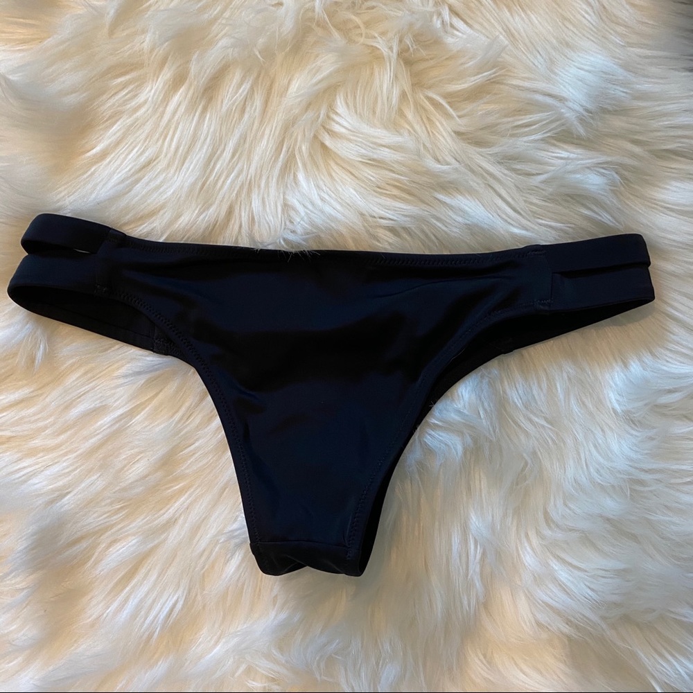 Sale! Straps sexy bikini bottoms - Picture 5 of 8